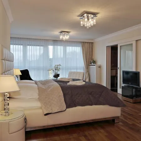 Apartment Penthouse Muelheim- Ruhr - Zentral - Edel - Luxus Pur