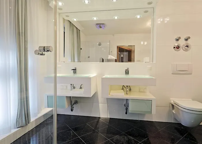 Lejlighed Penthouse Muelheim- Ruhr - Zentral - Edel - Luxus Pur