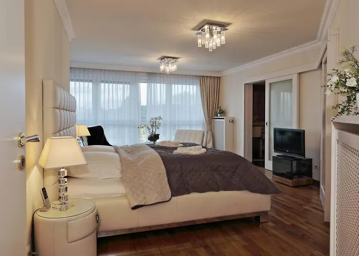 Lejlighed Penthouse Muelheim- Ruhr - Zentral - Edel - Luxus Pur